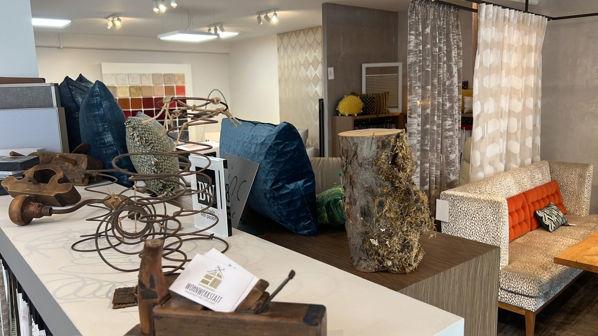 Werkstatt mit Polstermaterialien